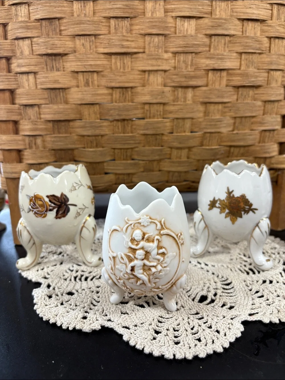vintage Napcoware /Lefton cracked egg footed vases
